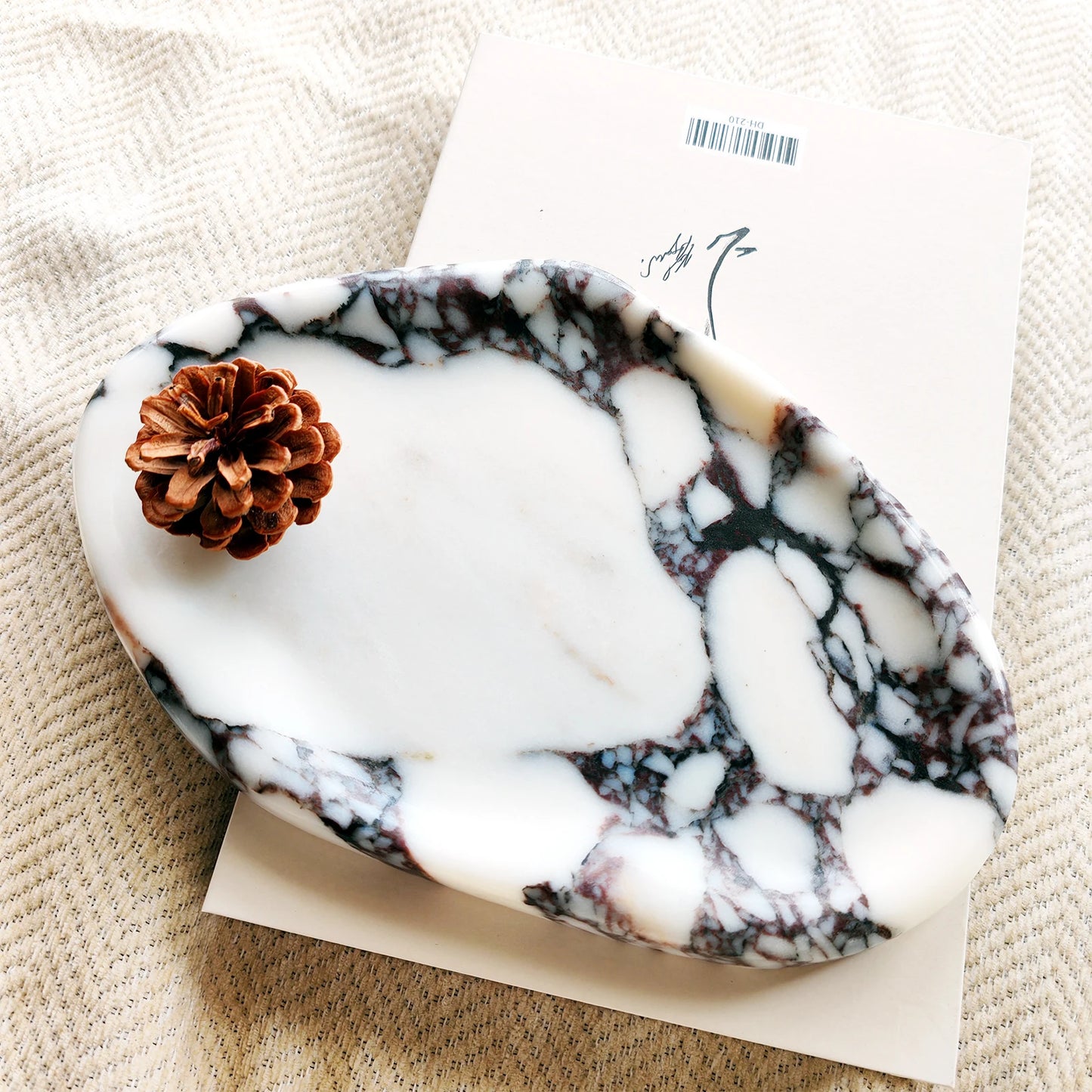 RoomLift’s Choice Marble Vanity Tray